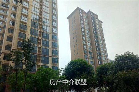 罗浮阳光3室2厅1卫57万99m2简装出售